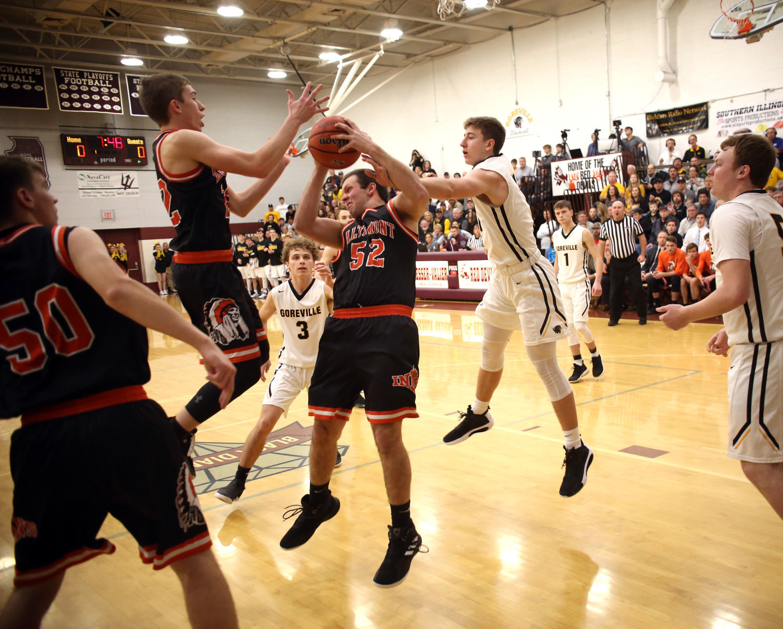 Sesser-Valier Holiday Tournament Championship
